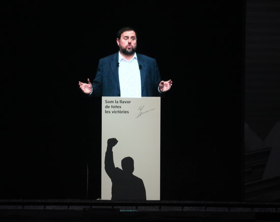 A projected photo of deposed jailed vice president Oriol Junqueras on January 29 2019 (by Nazaret Romero)